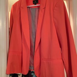 Coral Worthington 3x blazer